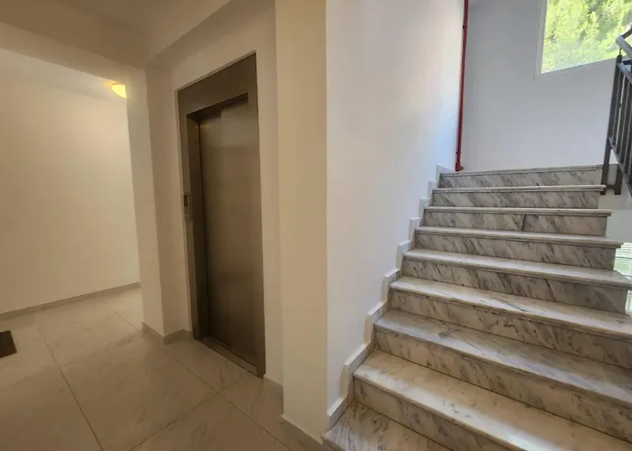 Panoramic Sea View *